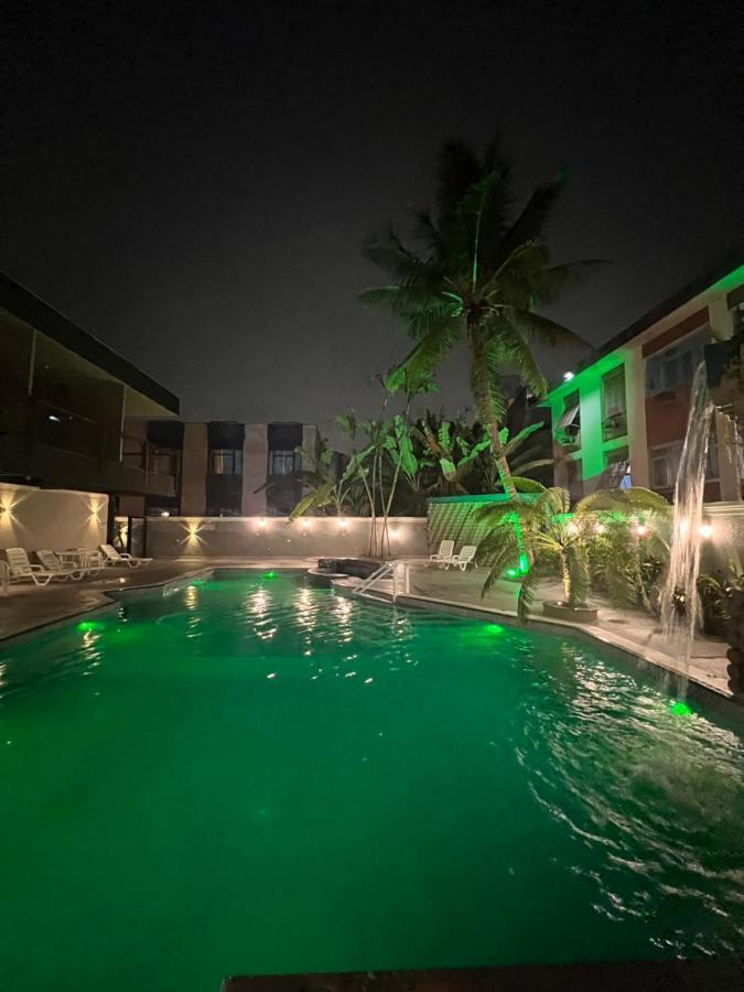 Marmeu Tropical Apartment Гуаружа Екстериор снимка