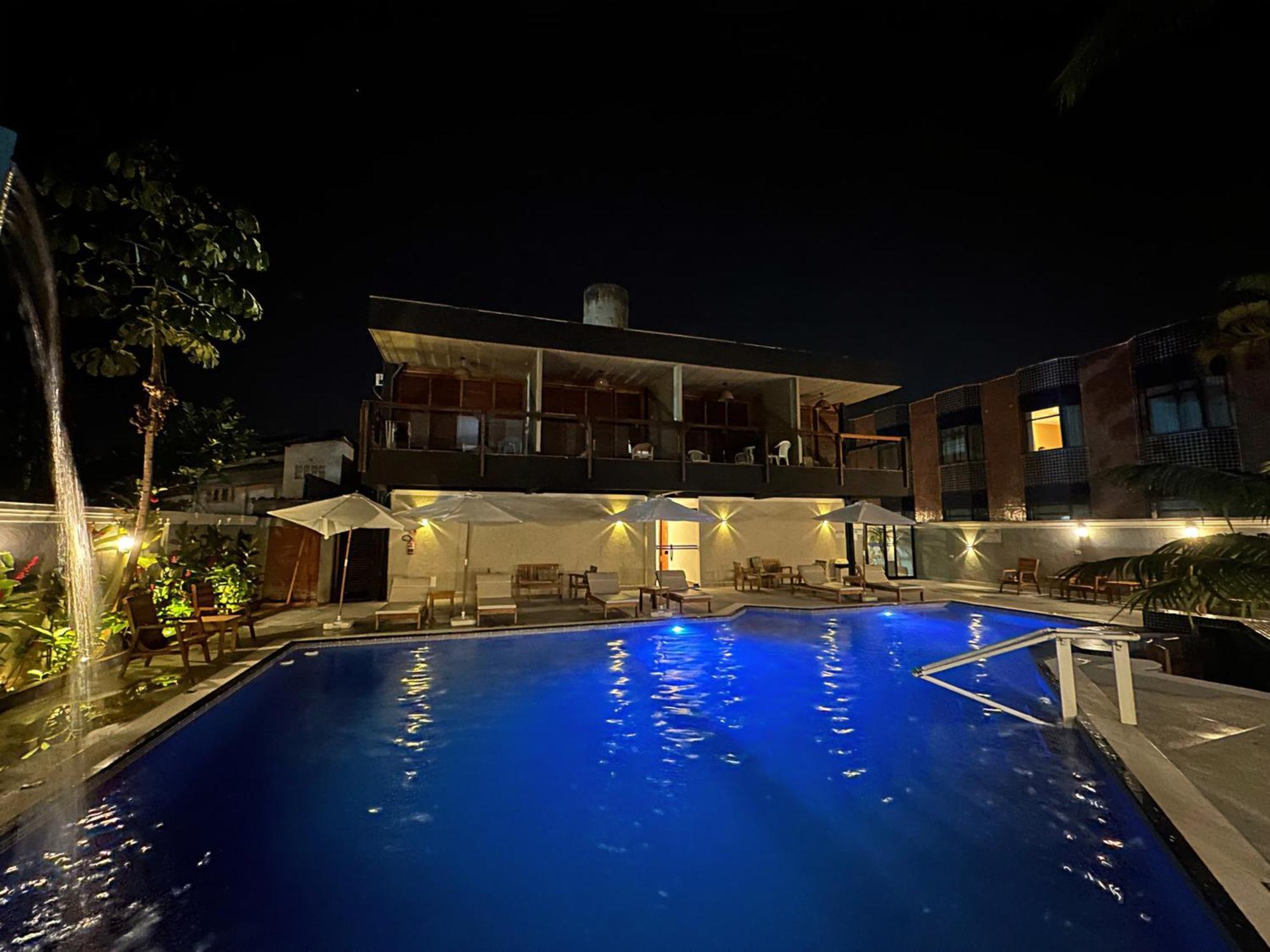 Marmeu Tropical Apartment Гуаружа Екстериор снимка
