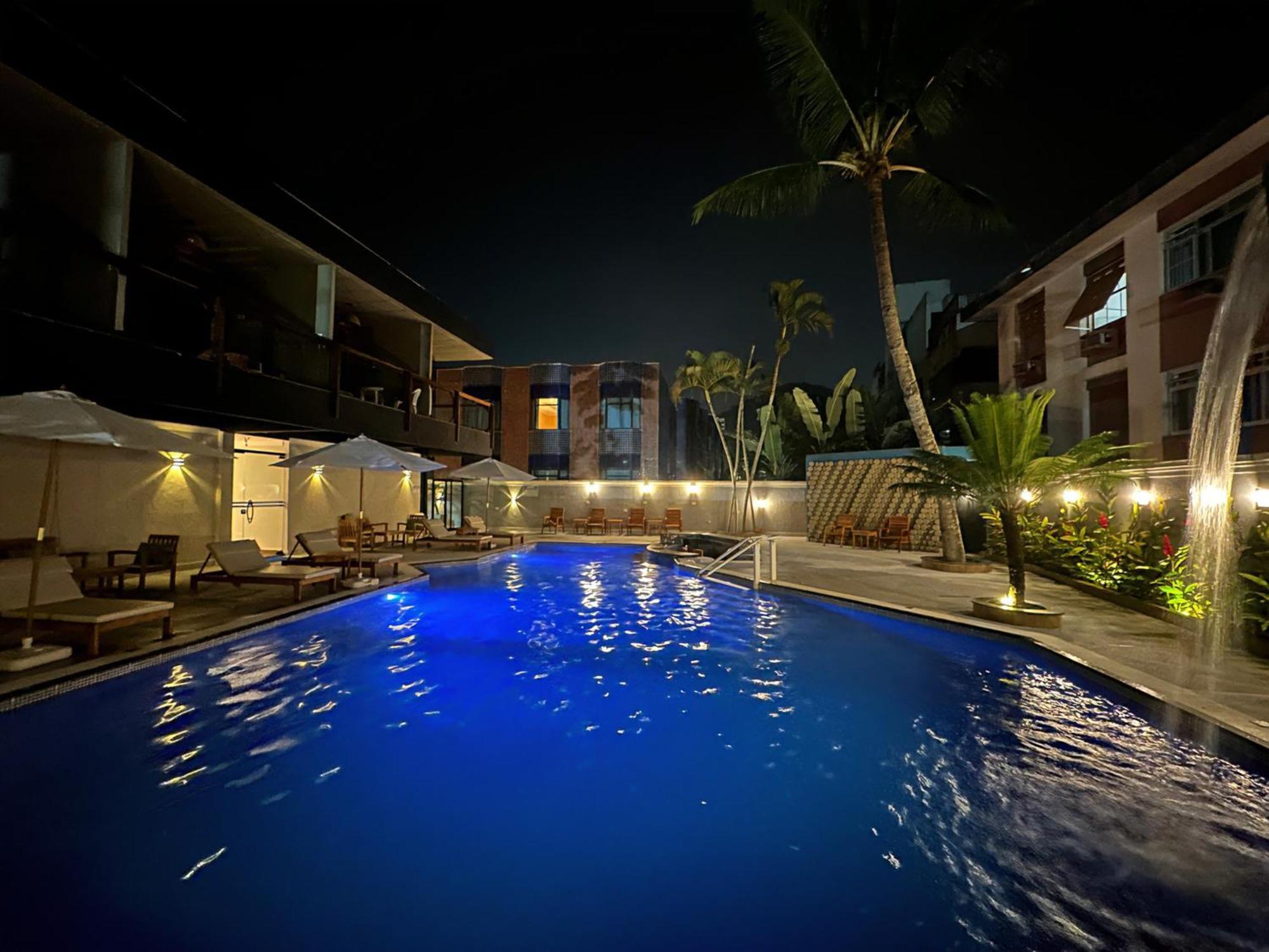 Marmeu Tropical Apartment Гуаружа Екстериор снимка