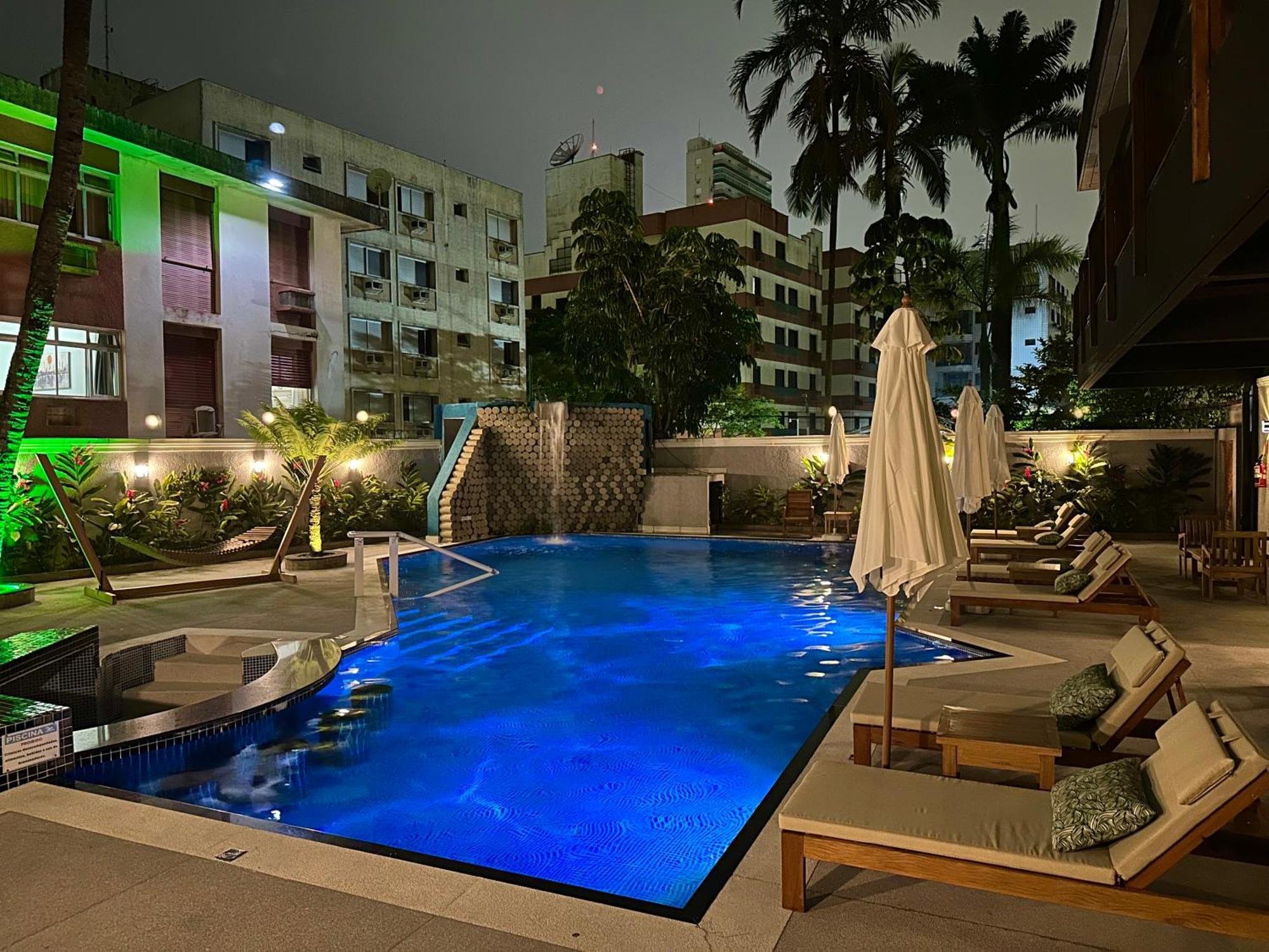Marmeu Tropical Apartment Гуаружа Екстериор снимка